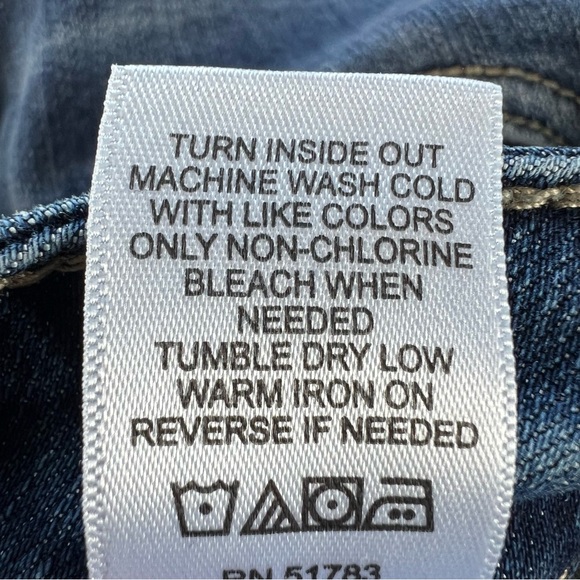 Maurices EverFlex Dark High Rise Straight Leg Blue Denim Women's Jeans SZ 8 Reg - Picture 10 of 13